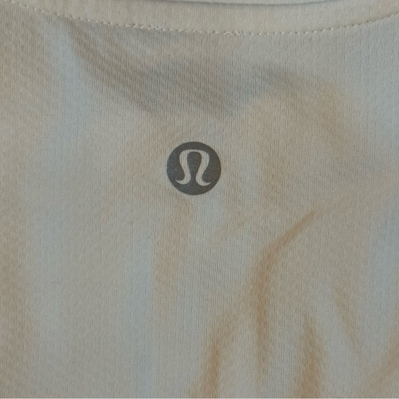 Lululemon Front-Zip Mock-Neck Tennis Tank Top
White

#147 - Picture 6 of 7